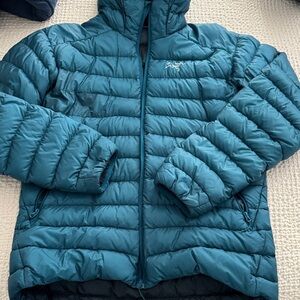 Arc'teryx Blue Insulated Jacket Arc'teryx Cerium Hoody down